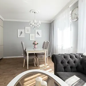  Апартаменты Luxury In Old Town - Free Parking